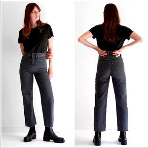 BNWT! Levi’s WELLTHREAD Ribcage Ankle Jeans 🖤
